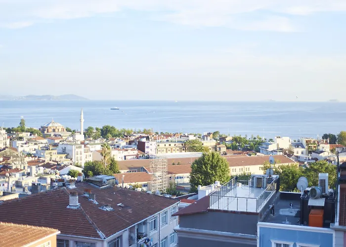 Sunlight 2* Стамбул